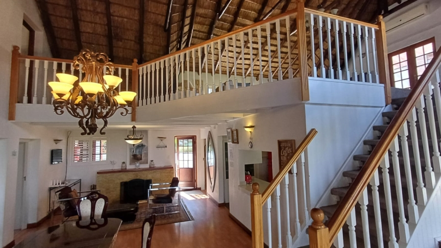 6 Bedroom Property for Sale in Kosmos North West